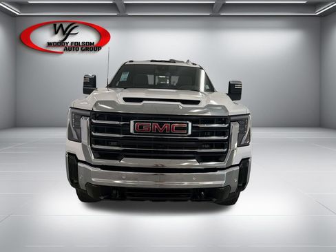 New 2026 GMC Sierra 2500 SLT AWD/4WD image 2
