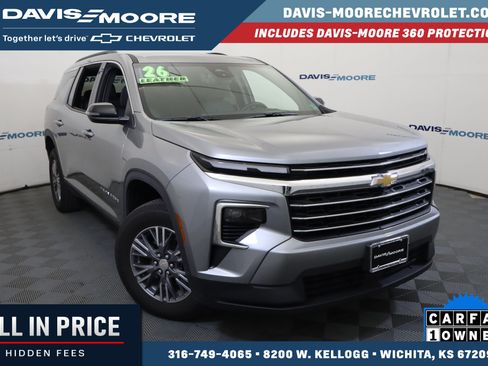 Used 2026 Chevrolet Traverse LT AWD/4WD image 1