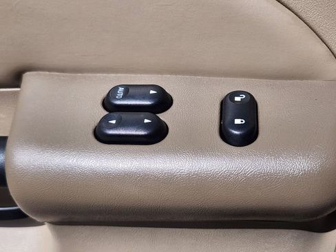 Used 2003 Ford Explorer Sport XLS image 12