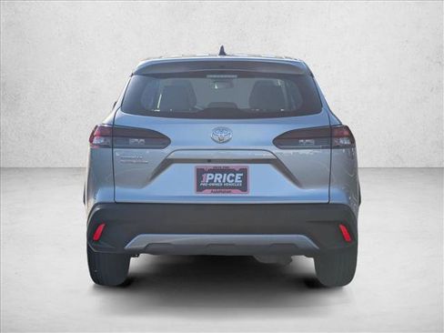 Used 2026 Toyota Corolla Cross L FWD image 7