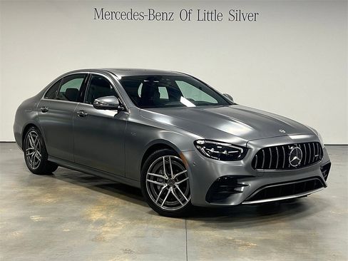 Used 2022 Mercedes-Benz E 53 AMG 4MATIC Sedan image 8
