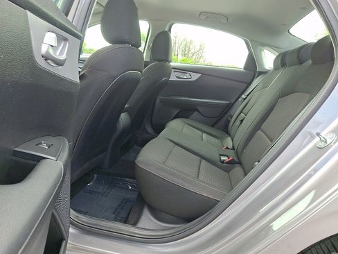 Certified 2024 Kia Forte LXS FWD image 10