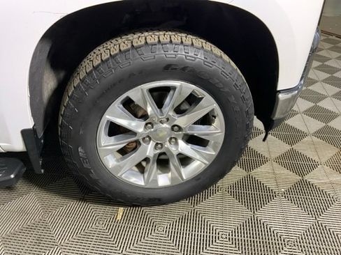 Used 2020 Chevrolet Silverado 1500 LTZ w/ LTZ Plus Package AWD/4WD image 55