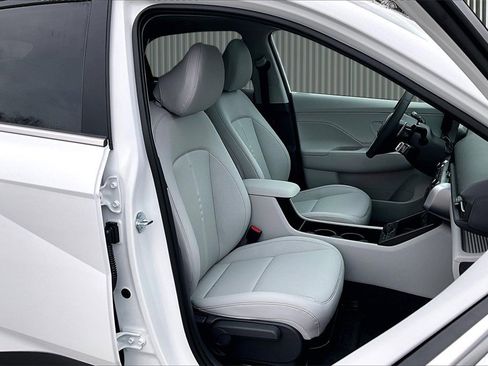 New 2026 Hyundai Kona Limited image 8