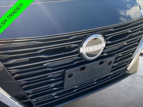 Used 2025 Nissan Altima 2.5 SV FWD image 29