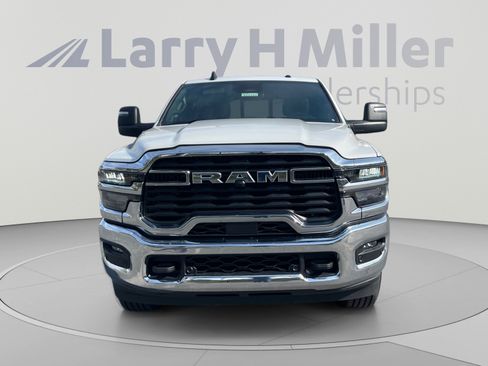 New 2026 RAM 2500 Tradesman AWD/4WD image 8