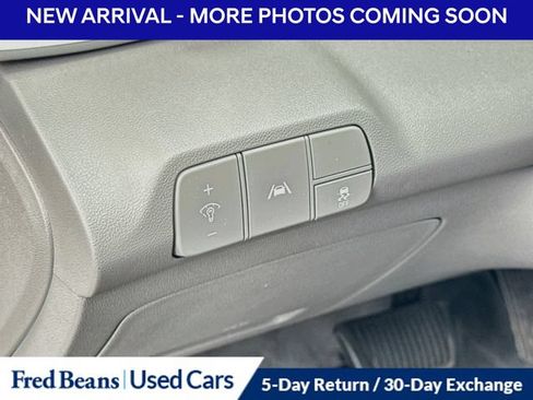 Used 2021 Hyundai Elantra SEL FWD image 8