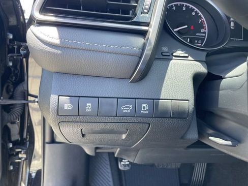 Used 2024 Toyota Camry SE w/ Convenience Package FWD image 33