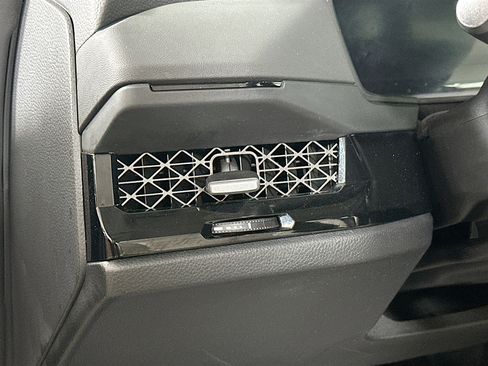 Used 2023 Honda Accord Touring image 10