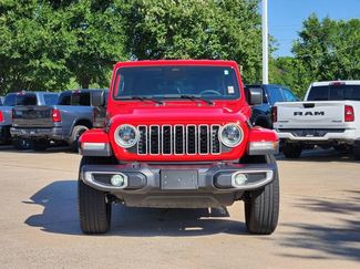 Certified 2025 Jeep Wrangler Unlimited Sahara AWD/4WD video 2