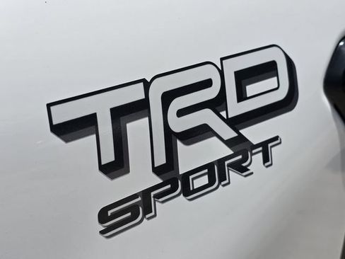Certified 2025 Toyota Tacoma TRD Sport AWD/4WD image 8