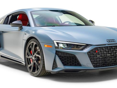 Used 2022 Audi R8 V10 w/ Premium Package RWD image 11