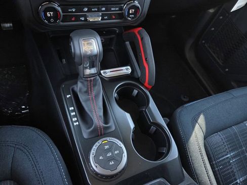 New 2026 Ford Bronco Heritage Edition AWD/4WD image 9