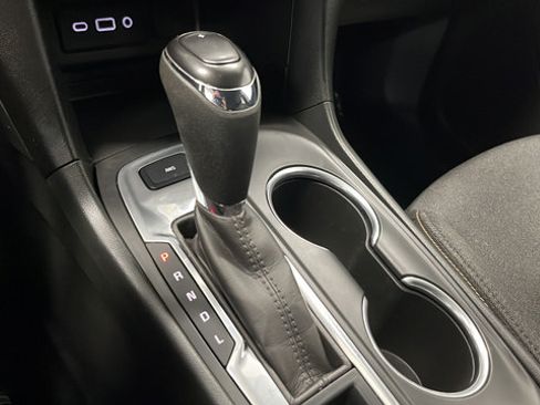 Used 2020 Chevrolet Equinox LT AWD/4WD image 19