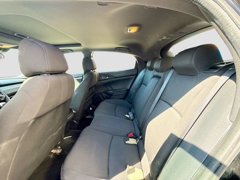 Used 2019 Honda Civic EX image 25