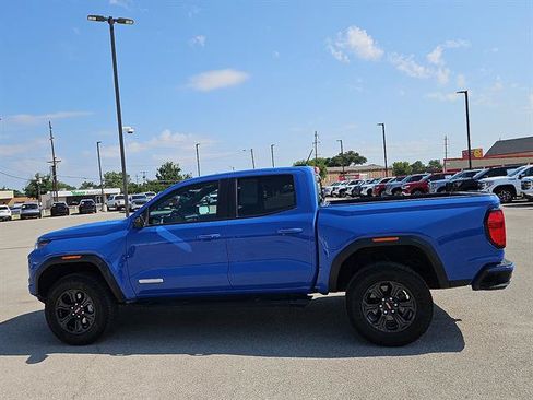 Used 2025 GMC Canyon Elevation w/ Convenience Package RWD image 2