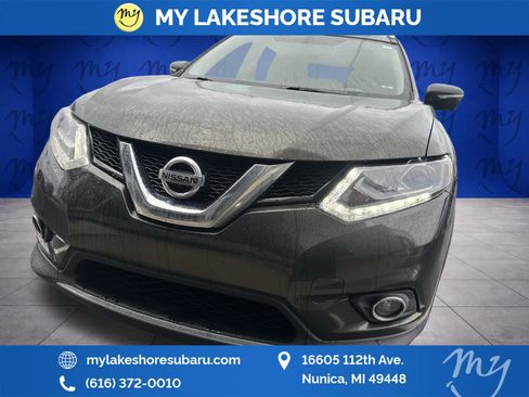 Used 2015 Nissan Rogue SL w/ SL Premium Package image 2
