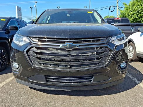 Used 2020 Chevrolet Traverse Premier w/ Redline Edition AWD/4WD image 2