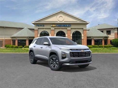 New 2026 Chevrolet Equinox LT w/ Safety and Technology Package FWD image 2