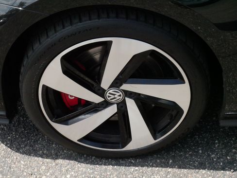 Certified 2020 Volkswagen GTI S FWD image 15