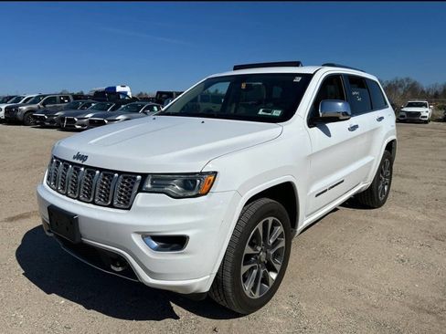 Used 2017 Jeep Grand Cherokee Overland image 1