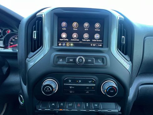 Used 2024 Chevrolet Silverado 1500 Custom image 8