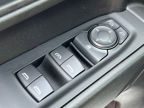 Used 2026 GMC Sierra 1500 Pro w/ Pro Value Package image 13