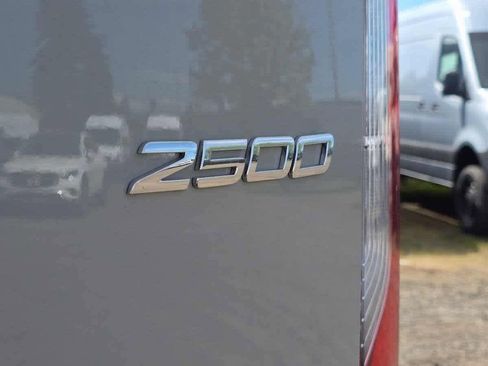 Used 2026 Mercedes-Benz Sprinter 2500 image 19