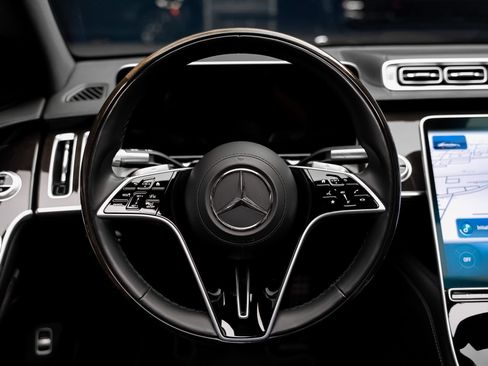 Used 2023 Mercedes-Benz S 500 4MATIC image 44