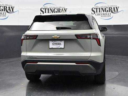 Used 2026 Chevrolet Equinox LT w/ LPO, Floor Liner Package FWD image 6