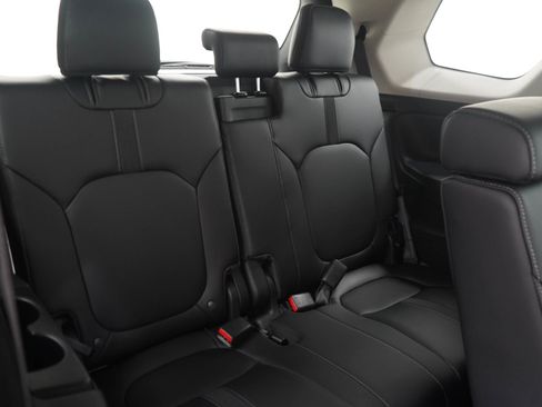 Used 2024 Honda Pilot EX-L image 15