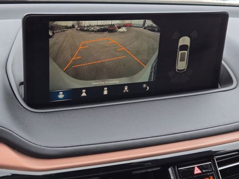 Used 2022 Acura MDX SH-AWD w/ Technology Package image 38