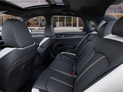 New 2025 Kia K5 GT-Line w/ GT-Line Premium Package image 18