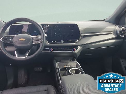 Used 2025 Chevrolet Equinox LT w/ Convenience Package II AWD/4WD image 18