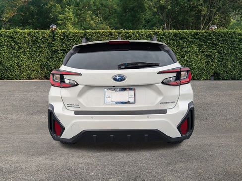 New 2025 Subaru Crosstrek 2.5i Limited w/ Popular Package #3A image 5