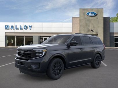 New 2026 Ford Expedition Platinum w/ Stealth Appearance Package