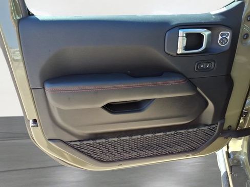 New 2026 Jeep Gladiator Rubicon w/ Steel Power Dome Hood Package AWD/4WD image 17