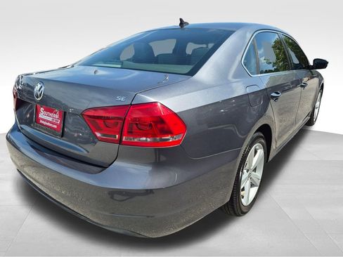 Used 2013 Volkswagen Passat 2.5 SE image 10