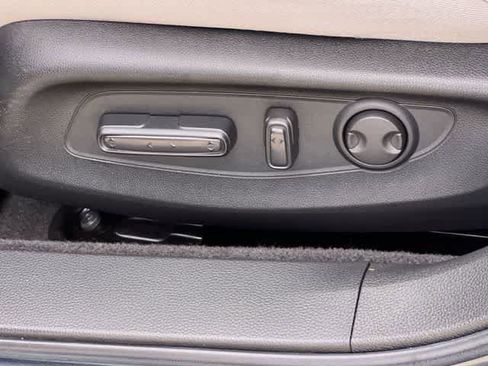 Certified 2023 Honda Accord EX image 31