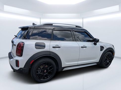 Used 2023 MINI Cooper Countryman S FWD image 3