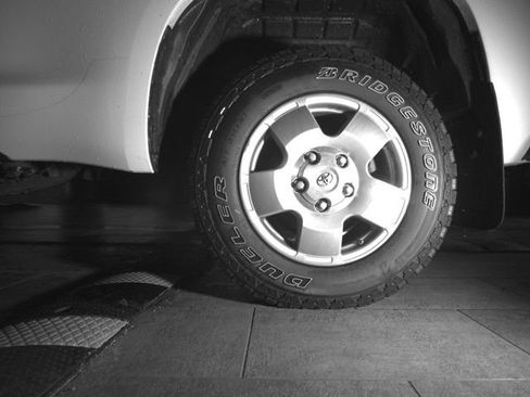 Used 2014 Toyota Tundra SR AWD/4WD image 9