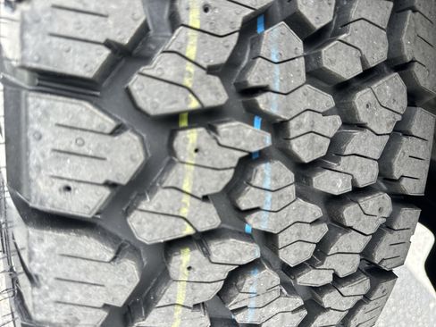 Used 2023 Ford Bronco Black Diamond AWD/4WD image 9