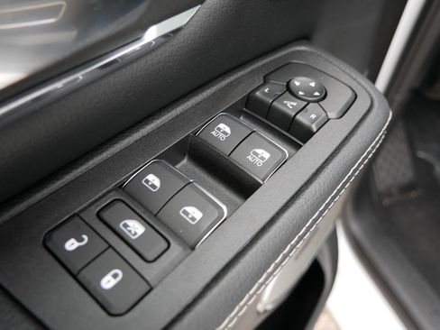 New 2026 RAM 1500 Laramie w/ Night Edition AWD/4WD image 12
