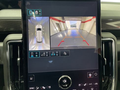 New 2026 GMC Yukon XL Elevation w/ Elevation Premium Package image 20