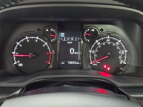 Used 2024 Toyota 4Runner SR5 Premium image 33