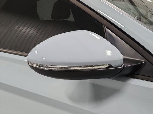 Used 2025 Volkswagen Jetta GLI Autobahn image 19