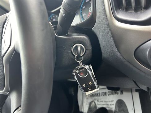 Certified 2022 Chevrolet Colorado Z71 w/ Z71 Midnight Edition image 24