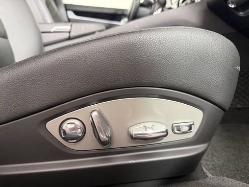Used 2013 Porsche Panamera 4 Platinum Edition AWD/4WD image 58