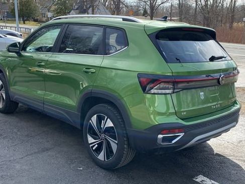 New 2026 Volkswagen Taos SE AWD/4WD image 7