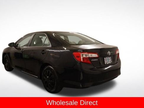 Used 2012 Toyota Camry LE FWD image 4